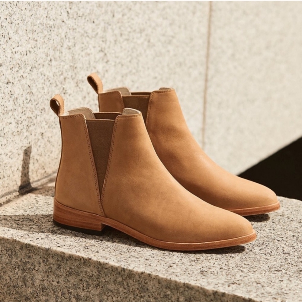 NISOLO Chelsea Leather Ankle Boots In Tan - Picture 2 of 14